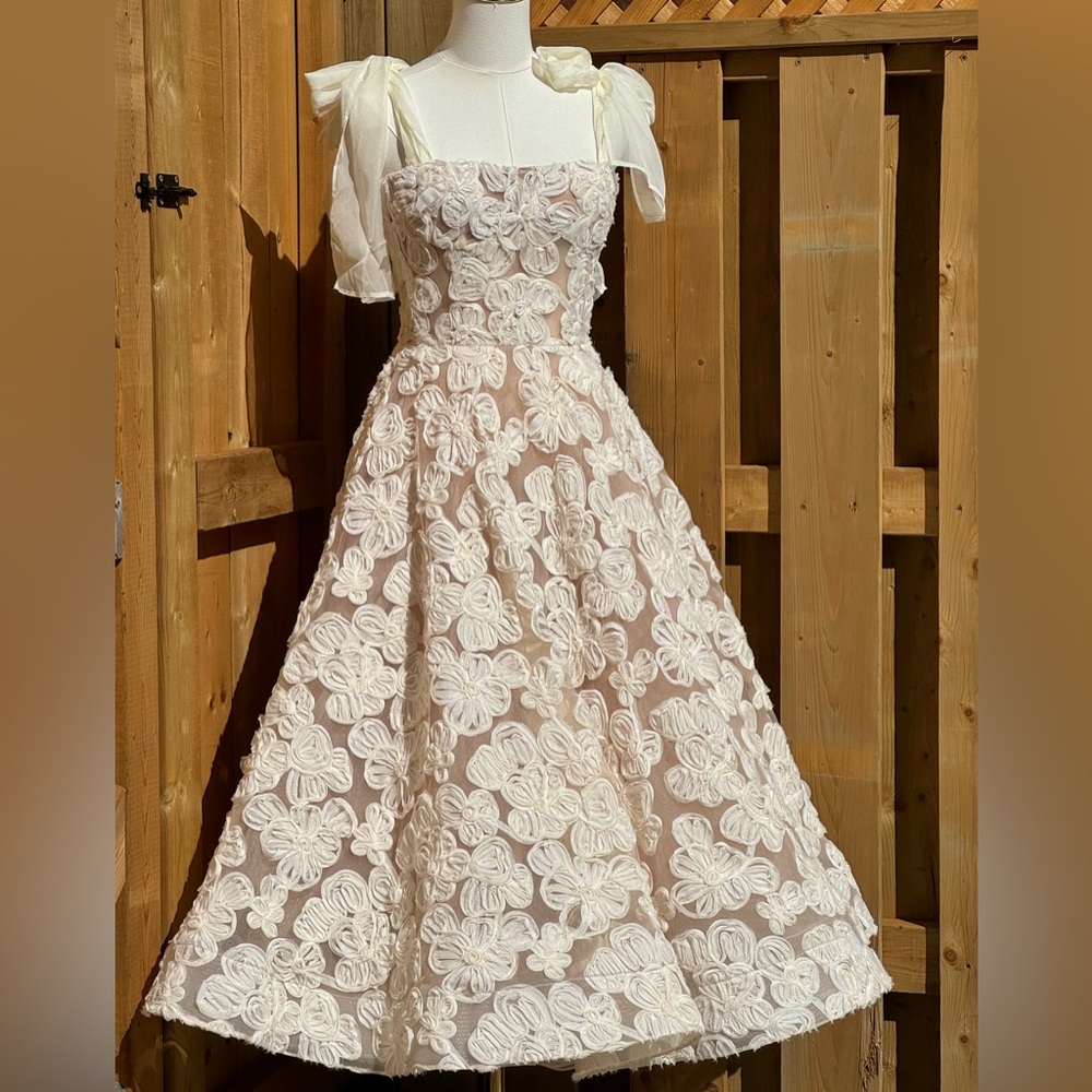 🆕 BRONX & BANCO 🧿 NWOT Sabrina White Bridal Midi Dress, Sz L / US 8 - Picture 5 of 17